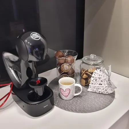 Donato With Jacuzzi וילה *