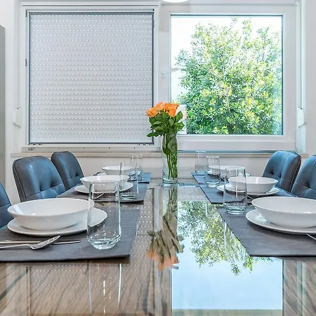 Donato With Jacuzzi Βίλα