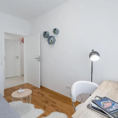 Βίλα Donato With Jacuzzi *